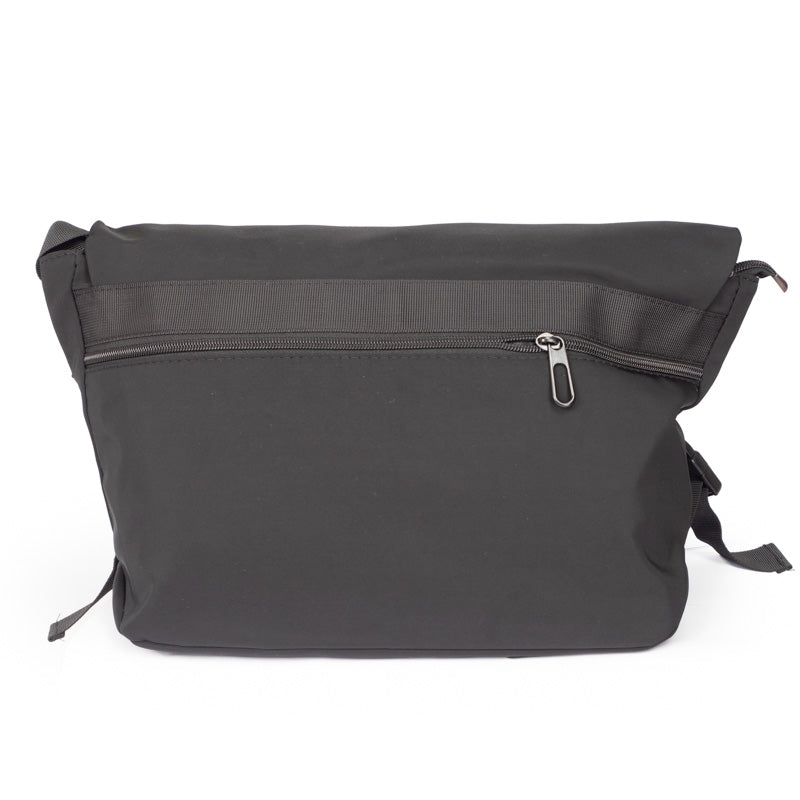 Black Medium Messenger Bag