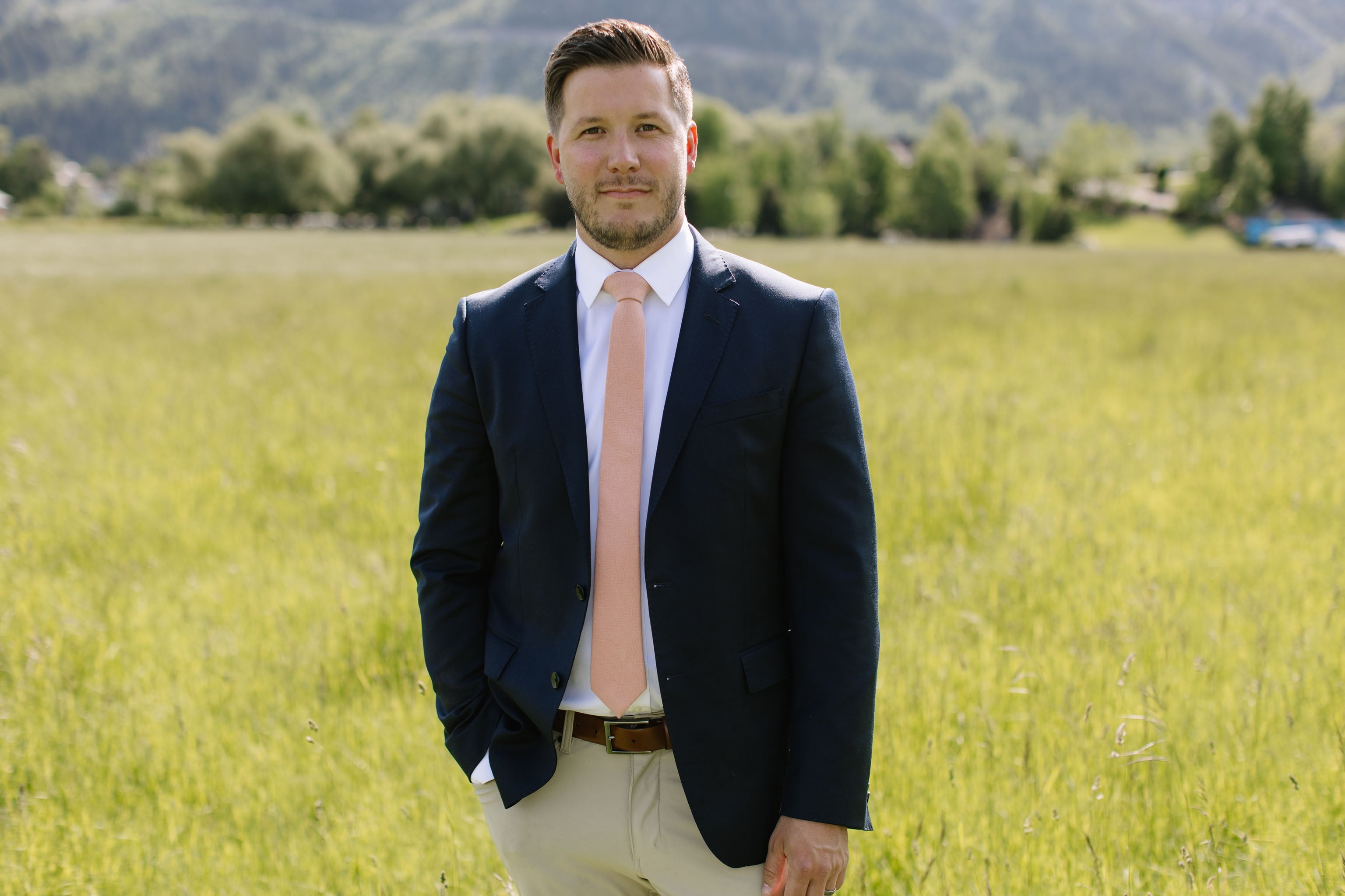 Peachy Men's Tie